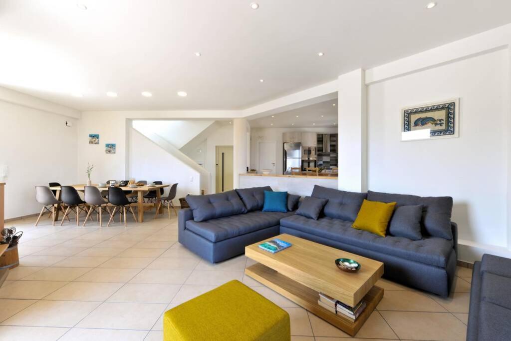 Ampelo Wonderful Eco Friendly Villa Augustine מראה חיצוני תמונה